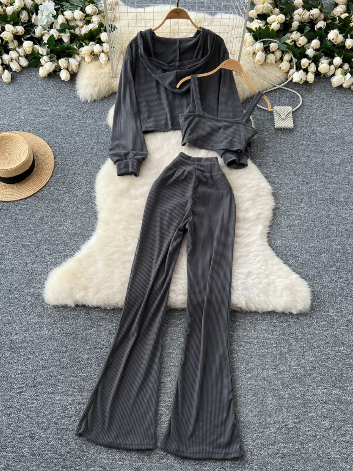 I am the topic set CTP487 images